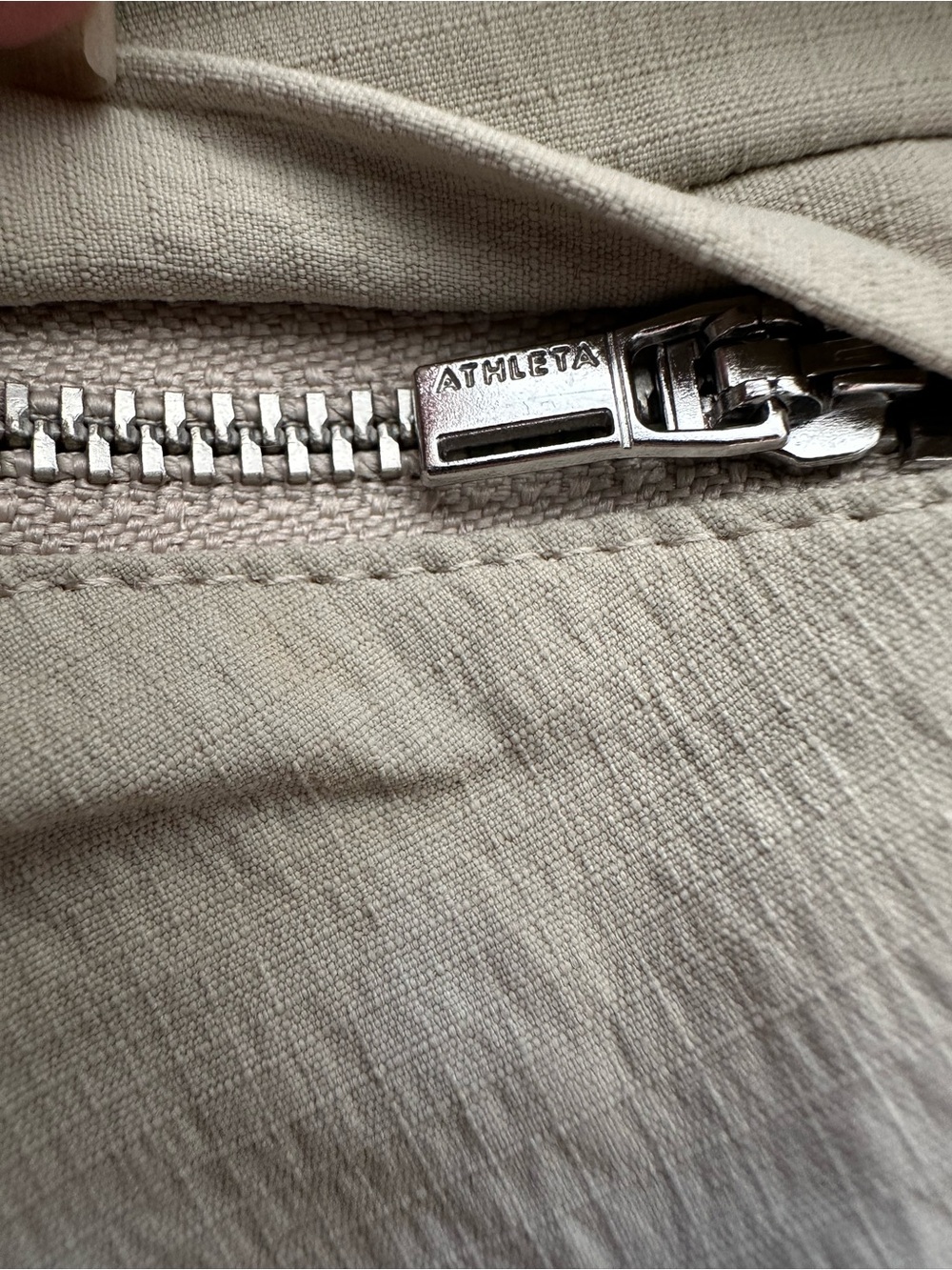 Athleta Khaki/Tan High-Rise Athletic Shorts size 10 - Picture 9 of 11